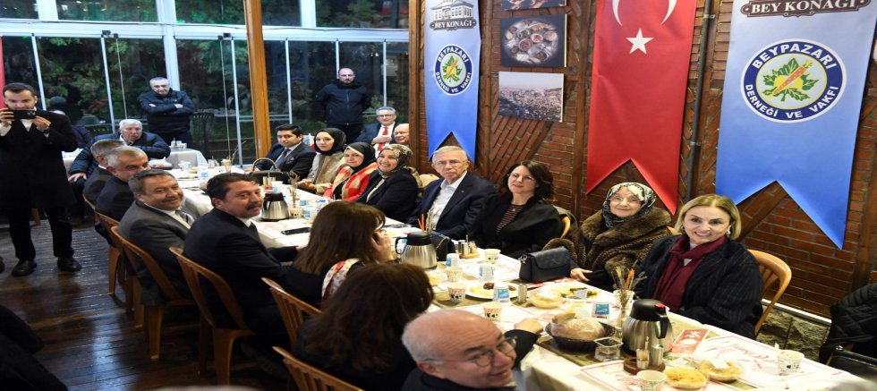 BEYPAZARI’NDA RAMAZAN BEREKETİ: SİYASET VE SİVİL TOPLUM AYNI SOFRADA BULUŞTU!