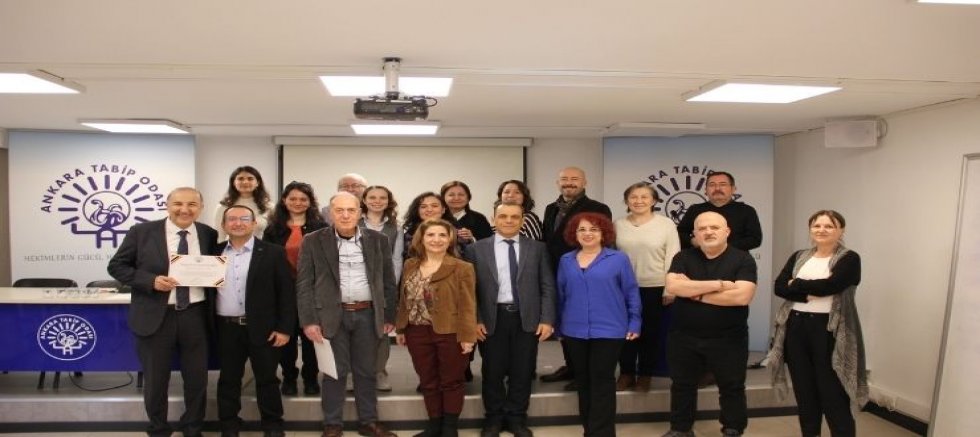 Hekimlik ve Medyada Etik Sınırlar Ankara’da Masaya Yatırıldı