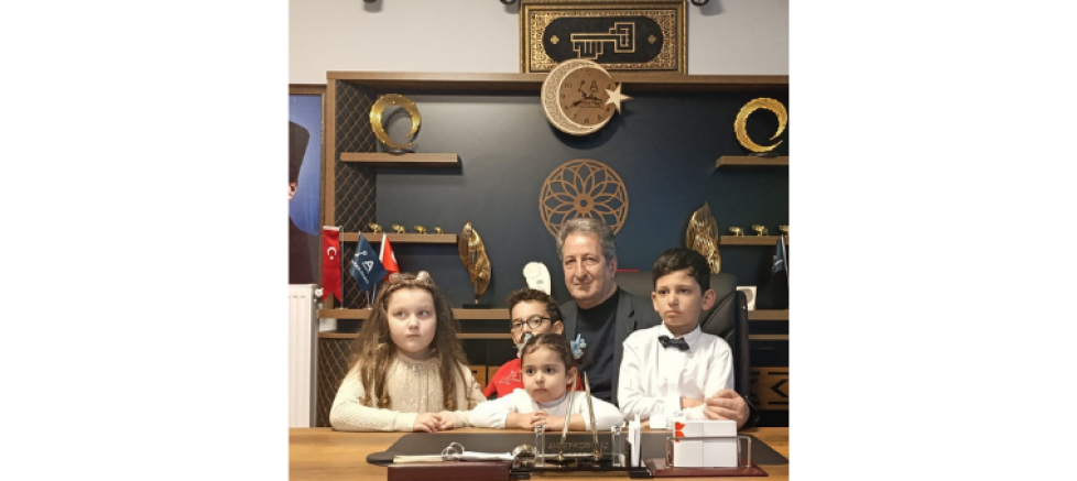 Anahtar Parti Erzincan İl Başkanı Ahmet Korkmaz: “Babalar, Zorluklara Karşı Dimdik Duran Sessiz Direnişçilerdir” - GÜNDEM - İnternetin Ajansı