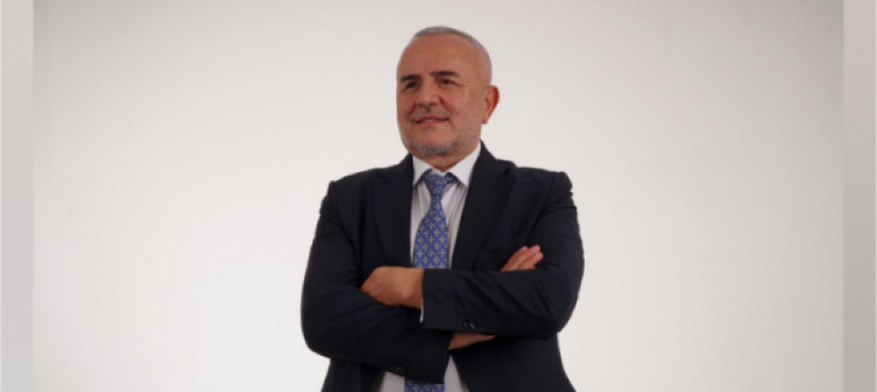 ANAYOL PARTİSİ GENEL BAŞKANI ALİ KARAKURT: 