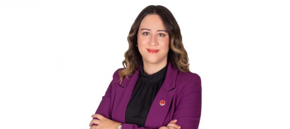 AYÇA ÇAĞLAR: 