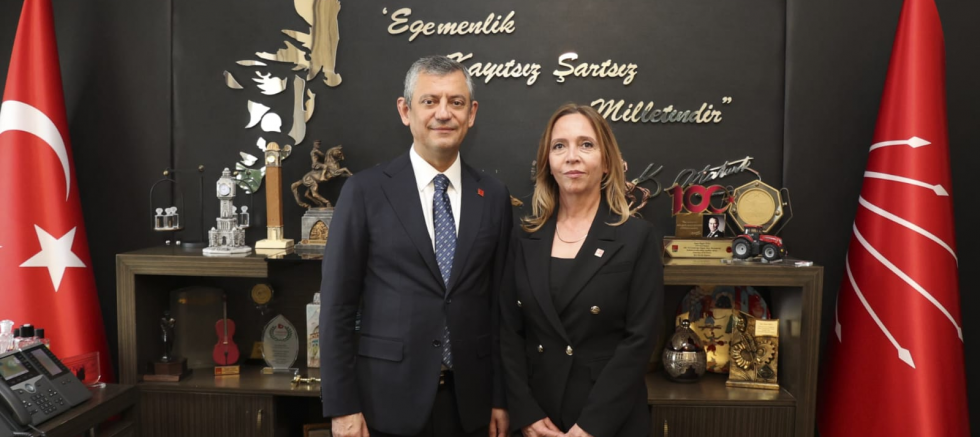 Başkan Gürkan’dan Özgür Özel’e Tebrik Mesajı: “Bu Kurultay, Kadınların Siyasetteki Gücünü Daha da Artıracak” - GÜNDEM - İnternetin Ajansı