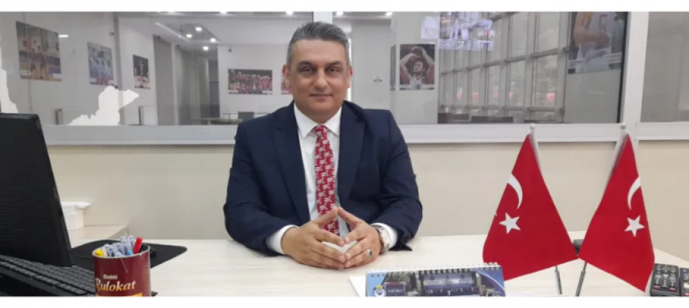 BAYRAMPAŞA BELEDİYE SPOR KULÜBÜ BAŞKANI YASİN KOÇ: “HER BABANIN ARDINA YAZILMIŞ BİR FEDAKÂRLIK HİKAYESİ VARDIR” - GÜNDEM - İnternetin Ajansı