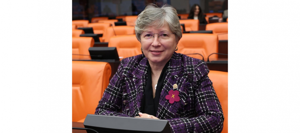 CHP’li Nurten Yontar: Türkiye çoklu krizlerin altında nefes alamaz hâle getirildi - GÜNDEM - İnternetin Ajansı