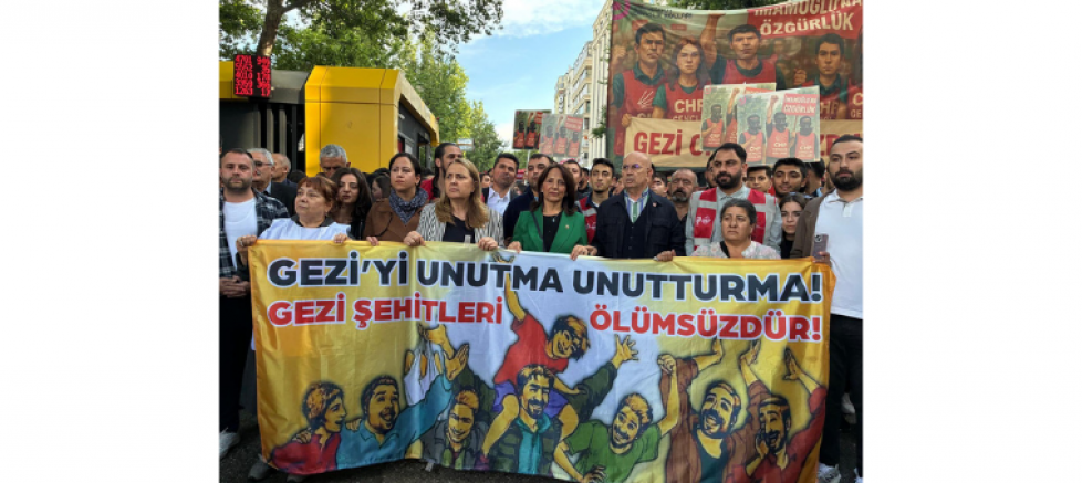 CUMHURİYET HALK PARTİSİ ANKARA KADIN KOLLARI BAŞKANI AYÇA ÇAĞLAR: 