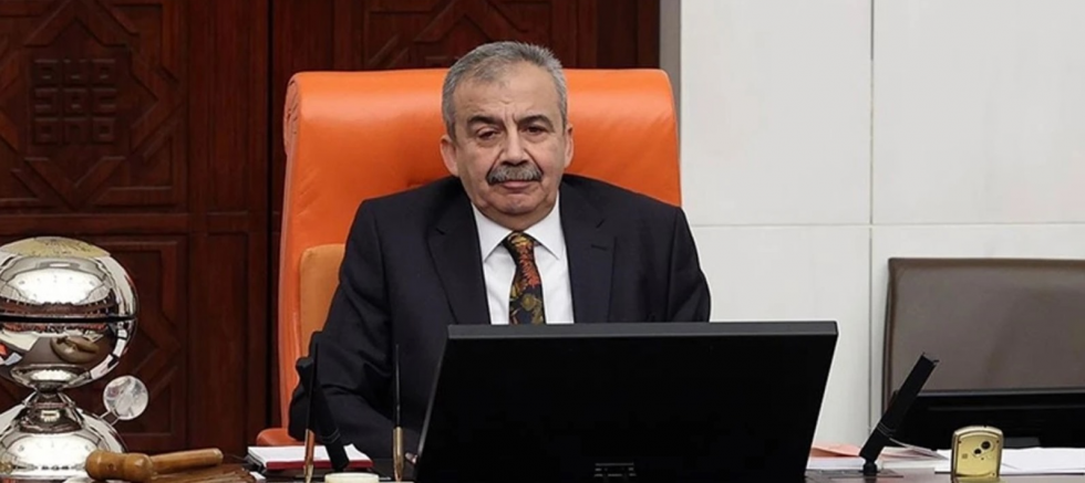 Hacı İlhan’dan Sırrı Süreyya Önder İçin Taziye Mesajı: “Mekânı Cennet, Hatırası Aziz Olsun” - GÜNDEM - İnternetin Ajansı