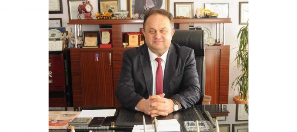 İş İnsanı Coşkun Doğmuş’tan Karne Mesajı: “Hayal Kurmaktan Vazgeçmeyin” - GÜNDEM - İnternetin Ajansı