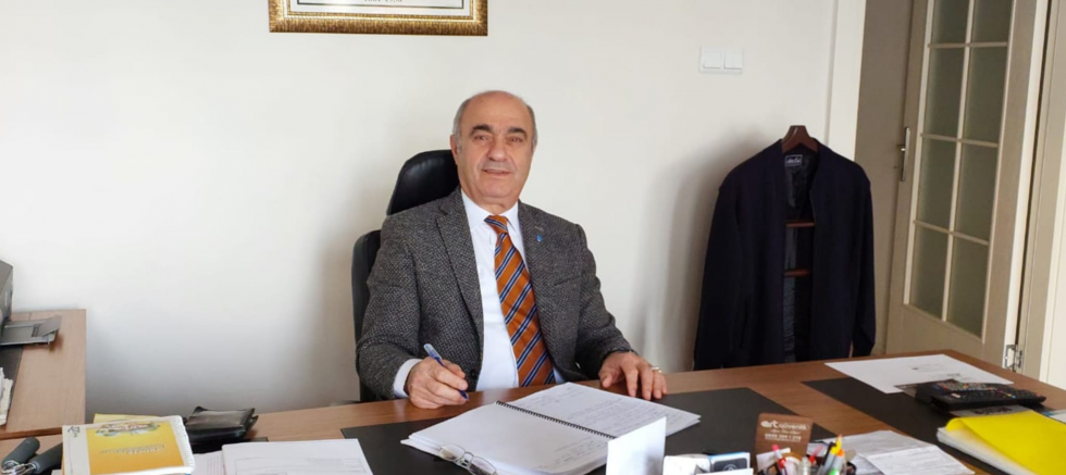 Necmi Ağaoğlu: “Beyaz Baston, Liman Kentinin Vicdanına Tutulan Aynadır” - GÜNDEM - İnternetin Ajansı