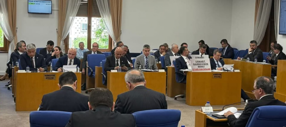 Nurten Yontar: “MİLLET İRADESİNE DARBE, EKONOMİYE KRİZ OLARAK DÖNER” - GÜNDEM - İnternetin Ajansı