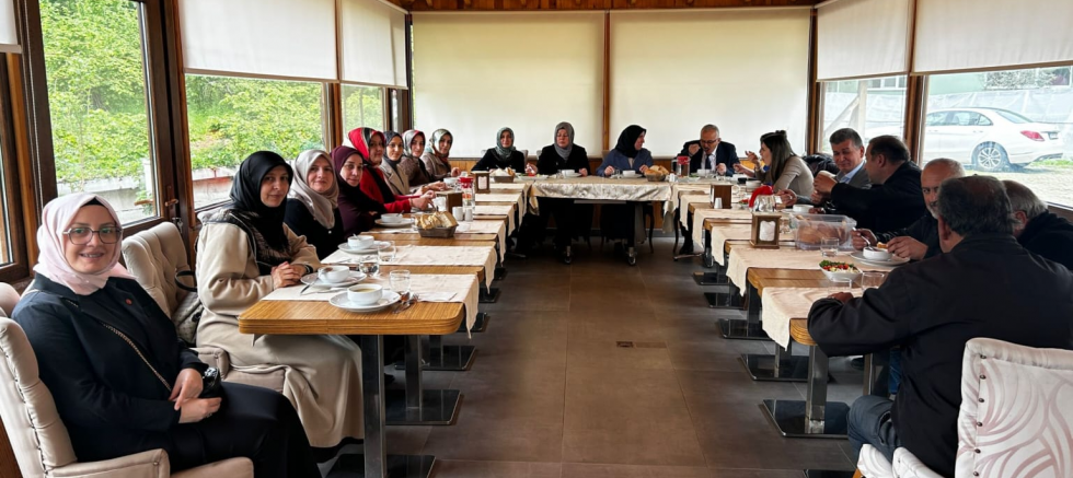 SAADET PARTİSİ KADIN KOLLARI GENEL BAŞKANI NURGÜL BEYTİYE EKİNCİ'DEN GİRESUN ZİYARETİ - GÜNDEM - İnternetin Ajansı