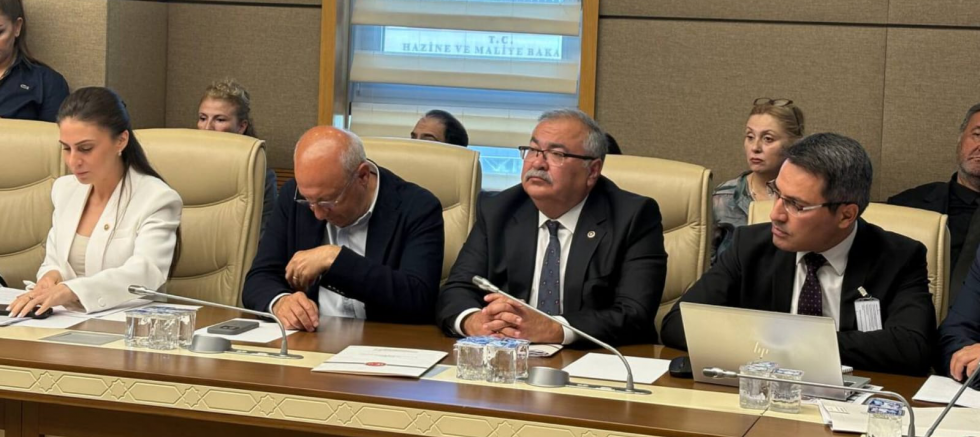 SÜLEYMAN BÜLBÜL: “ZEYTİNLİKLERİ TALANA AÇAN BU DÜZENLEMEYE GEÇİT VERMEYECEĞİZ” - GÜNDEM - İnternetin Ajansı