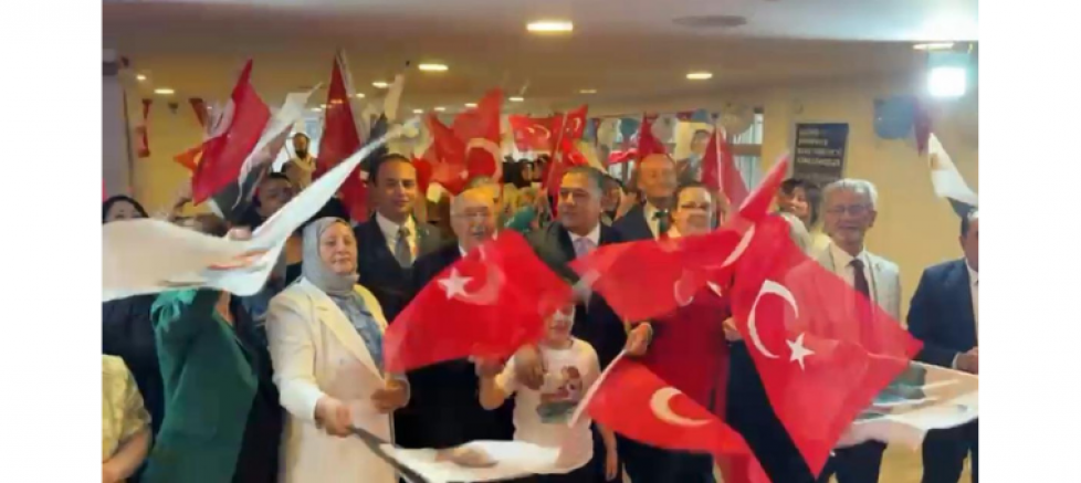 Teoman Mutlu’dan Ankara’da Gövde Gösterisi: “Yerli ve Milli Parti, Türkiye’nin Umudu Olmaya Geliyor” - GÜNDEM - İnternetin Ajansı
