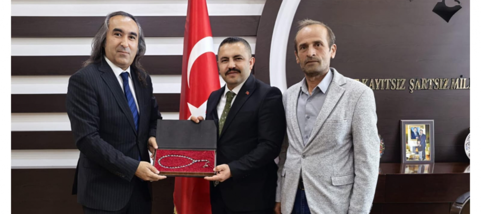YOZGAT’IN GÜCÜ TÜRK DÜNYASI’NDA! Başkan Aydoğmuş’tan Başkan Yalçın’a Tebrik Ziyareti: 